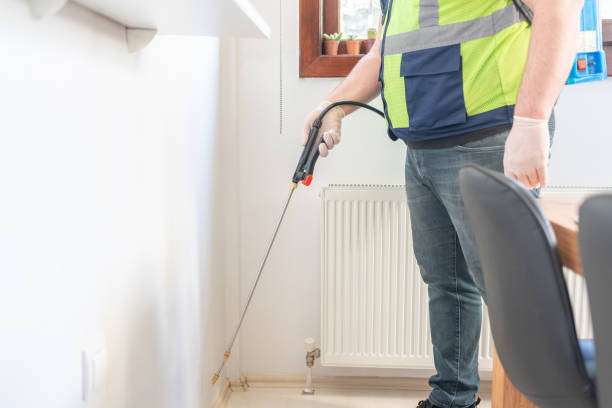 Best Pest Control Near Me  in Oakfield, WI